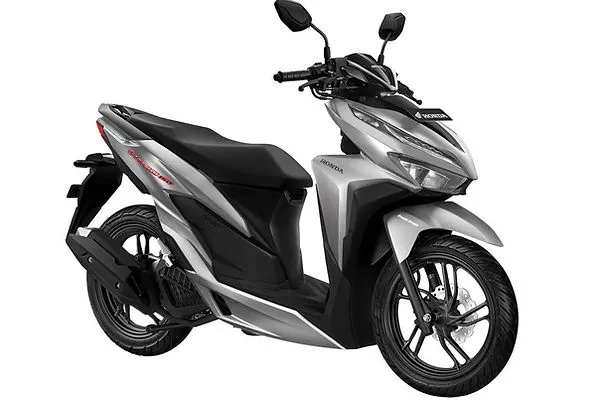Rent Honda Vario 150 in Lombok