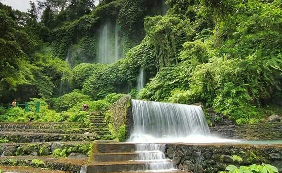 Benang & Stokel Waterfalls